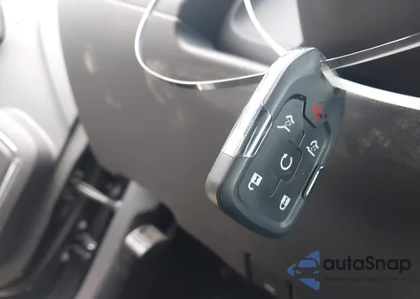 2018 Chevrolet Tahoe Lt z USA, uszkodzony, nr VIN 1GNSKBKC2JR251175